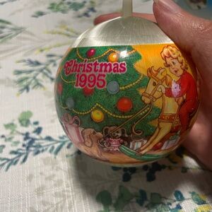 1995 Christmas memories ornament